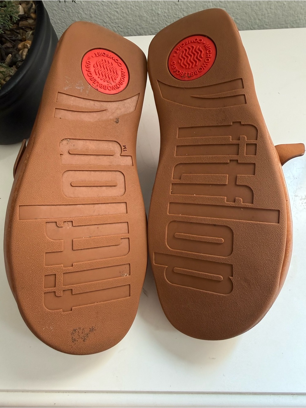 Fitflop Cognac Leather Slip-On Mule with Buckle  women size 8.5 - Picture 7 of 9